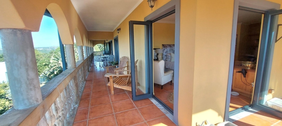 6 Bedroom Property for Sale in Cintsa East Eastern Cape